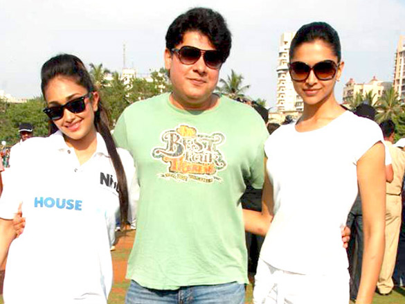 housefull cricket match 5
