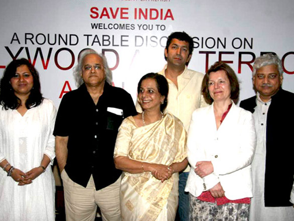 kunal kohli at a round table discussion on bollywood and terror 3