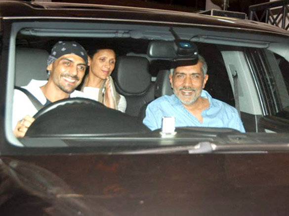 arjun and katrina at a special screening of raajneeti 2