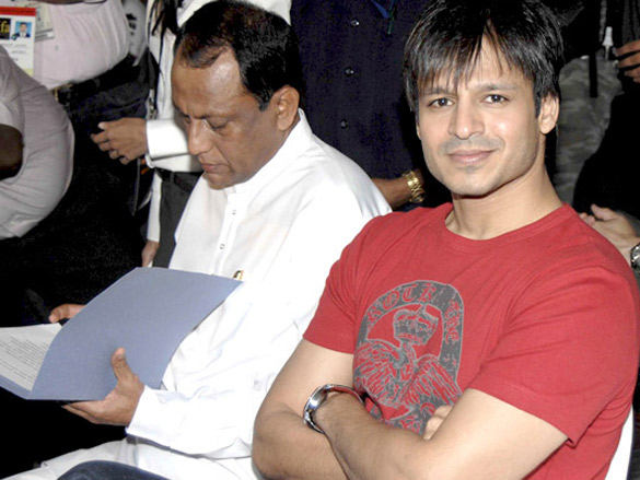 the first media briefing of iifa awards 2010 in sri lanka 13