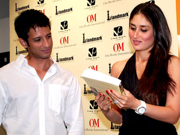 launch of 3 idiots script book 7