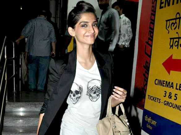 special screening of i hate luv storys by punit and manish malhotra 6