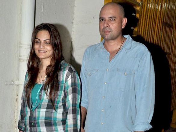 salman khan and sonakshi sinha at tere bin laden screening 13