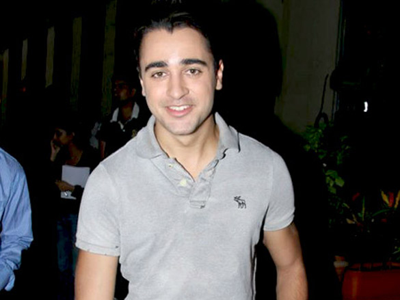 imran khan graces gay group show of i hate luv storys 2