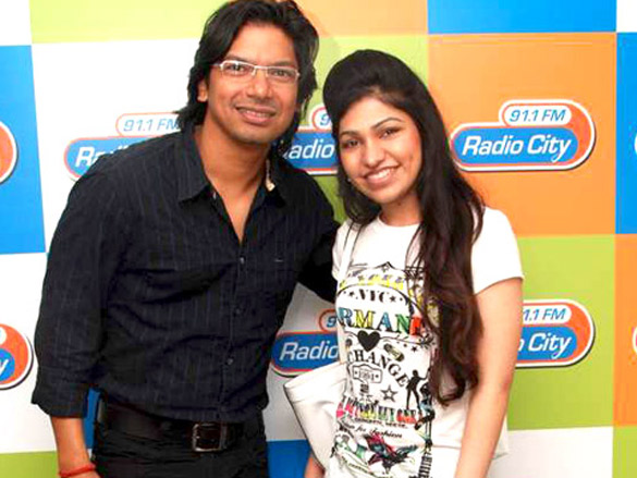 shaan and tulsi kumar promote film aashayein at radio city 91 1 fm 6