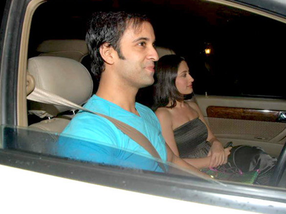 success party of i hate luv storys 14