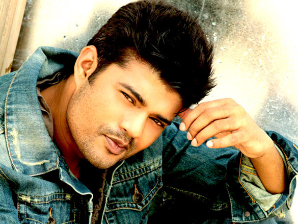vivek sudarshan 8