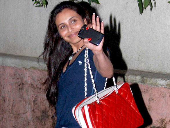 rani mukherjee and vaibhavi merchant at a special screening of aisha 6