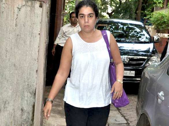 deepika padukone and siddharth mallya grace peepli lives screening 15