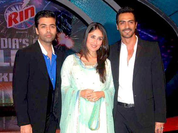 arjun and kareena promote we are family on the sets of indias got talent 6