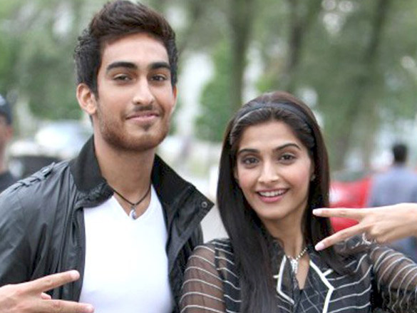 on the sets of thank you 17