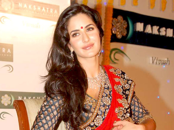 katrina kaif at the launch of nakshatra vivaah collections 6