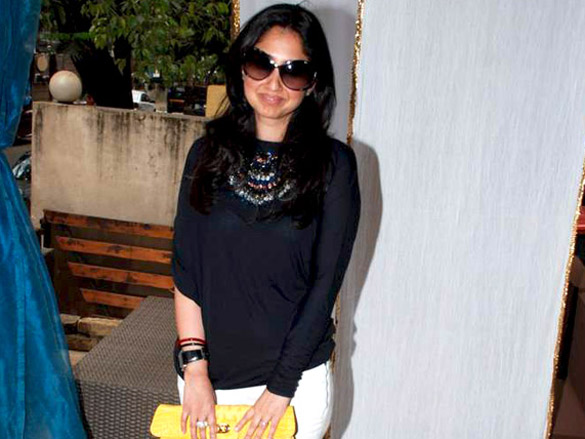 launch of twinkle khannas the white window 12