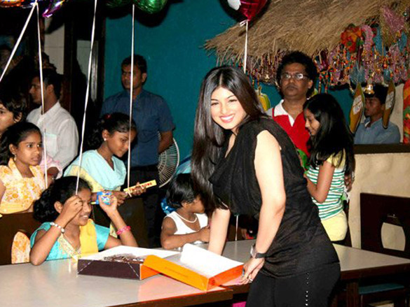 shahid and ayesha promote paathshaala 6