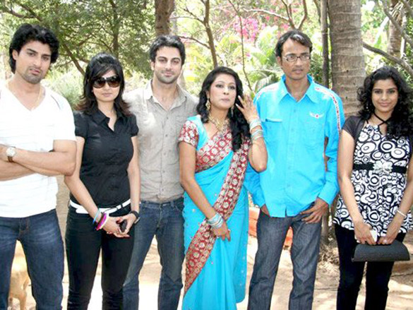 mahurat of film whos there 2