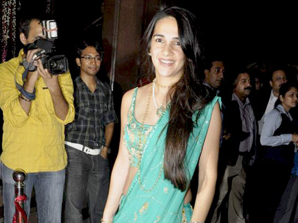 bachchans hrithik rekha grace laila khans wedding reception 38