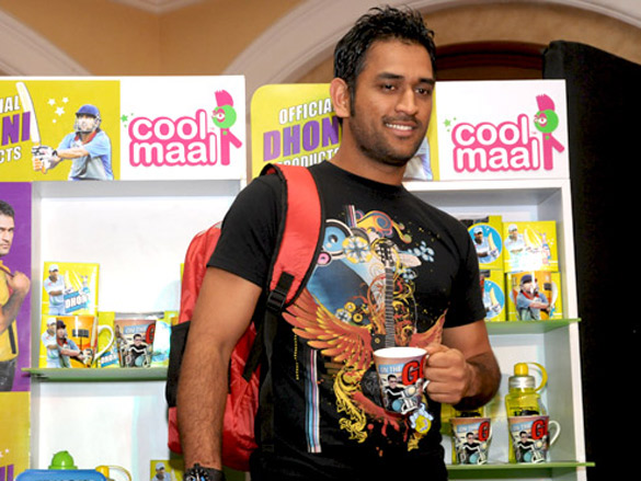 cool maal launches official merchandise of mahendra singh dhoni 3