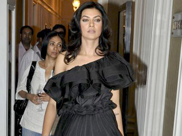 sushmita sen graces kitsch couture show 13