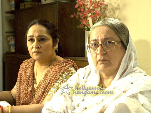 dolly ahluwaliameenakshi