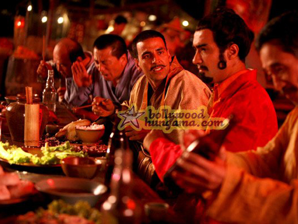 akshay kumarranvir shore 3