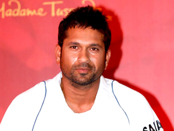 sachin tendulkar unveils his madame tussauds wax statue 23