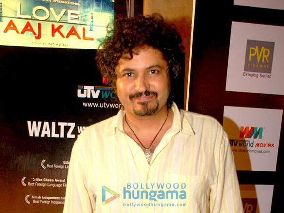 sharman joshi graces utv world movies premiere 6