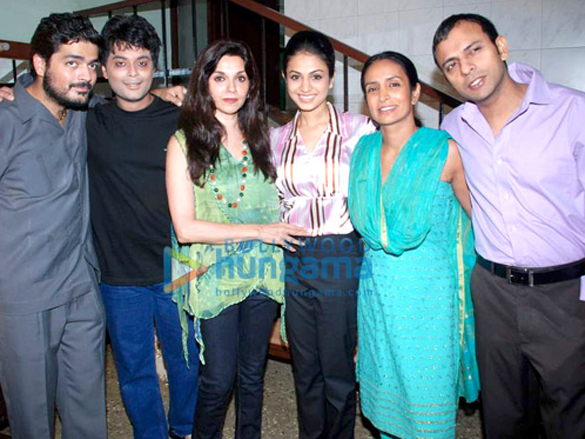 sheetal malhar at lilette dubey and suchitra pillai play brief candle 2
