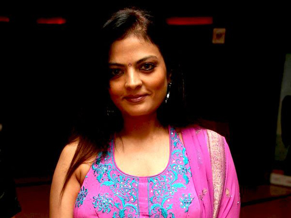 premiere of marathi movie zhak marli bayko keli 5