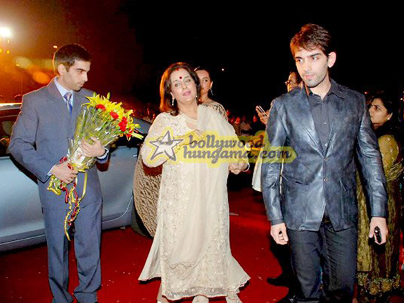 wedding reception of film financer bharat shahs son 18