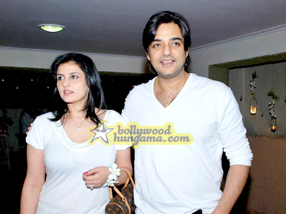 zeenat aman inaugurates vlccs day spa 5