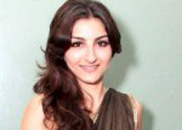 Soha, Shabana Azmi, Nandita Das, Irrfan in Deepa Mehta’s Midnight’s Children