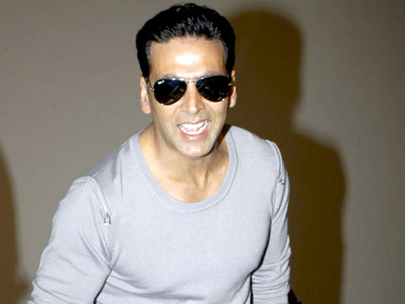 akshay kumar unveils action replayy first look on his birthday 10