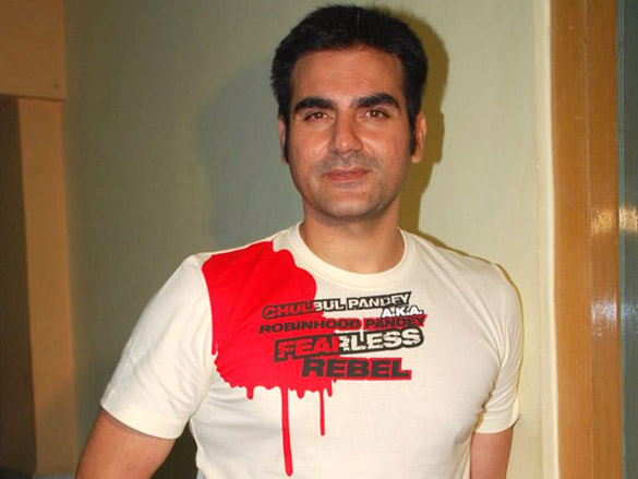 celebs grace the special screening of dabangg 5