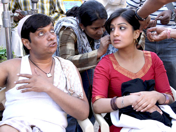 on the sets of dus tola 40