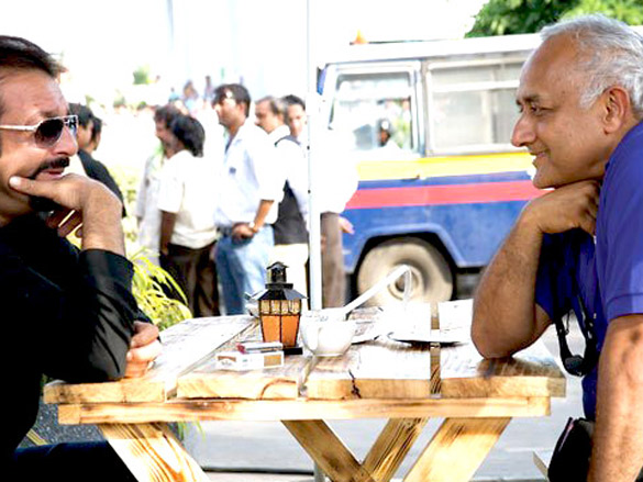 on the sets of knock out 10