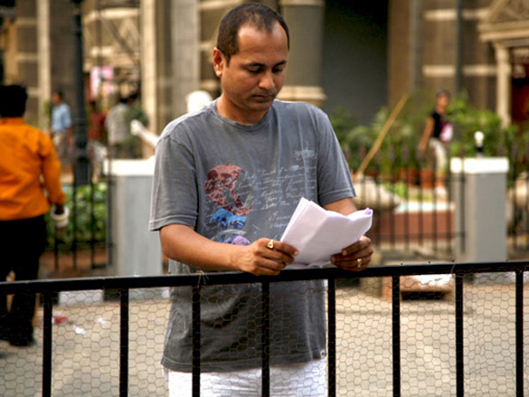on the sets of action replayy 2