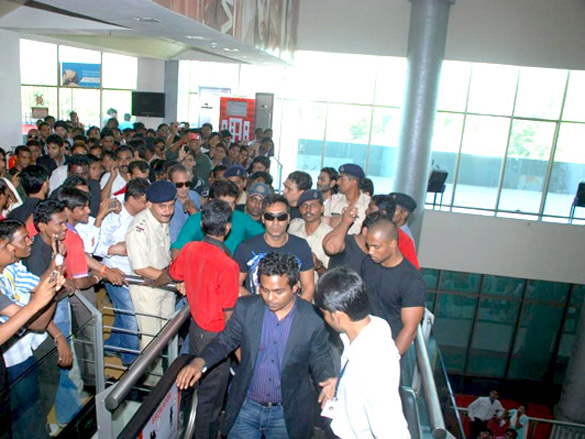 ajay devgn and akshaye khanna at a promotional event of aakrosh in nagpur 9