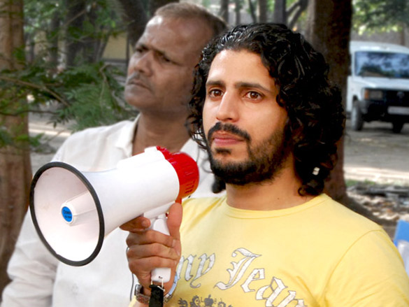 on the sets of allah ke banday 5