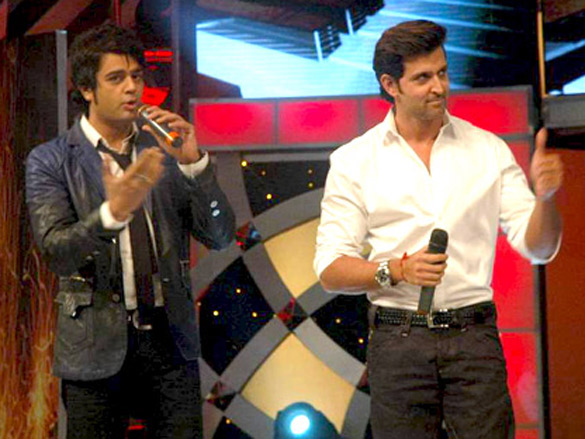 hrithik roshan promotes guzaarish on zee singing superstar 3