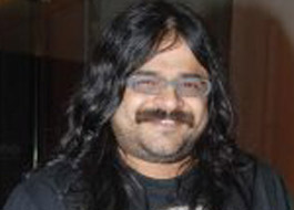 Pritam opts for sister over Pankaj Kapoor’s Mausam