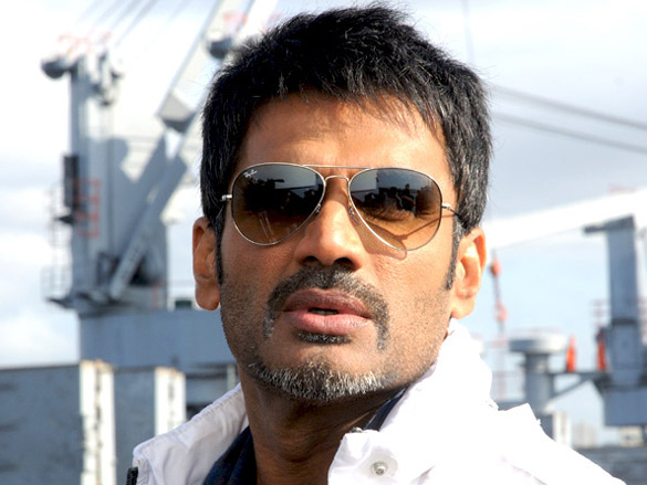 sunil shetty 9