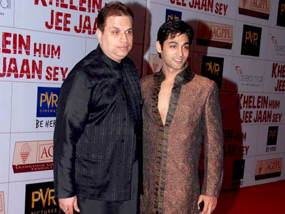 premiere of khelein hum jee jaan sey 30