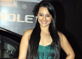 Sonakshi Sinha signed for Race 2
