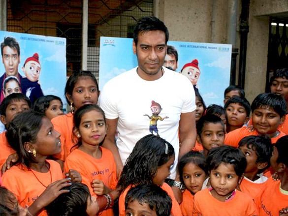 ajay devgn at toonpur ka superrhero promotional events 7