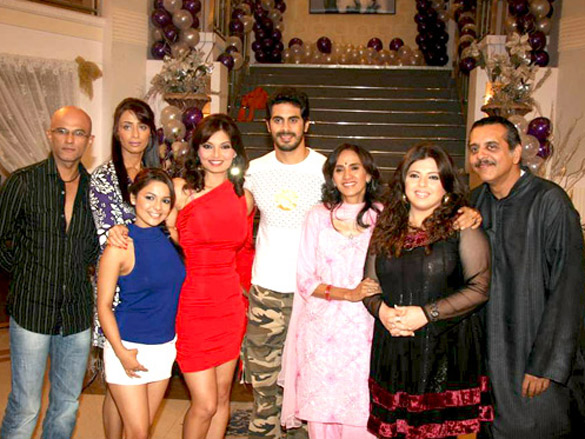 on the sets of yeh dooriyan