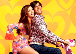 Akshay and Aishwarya go retro; will sport 70’s look in Action Replayy Akshay and Aishwarya go retro; will sport 70’s look in Action Replayy