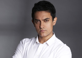 Aamir Khan signs mega endorsement with Etisalat Aamir Khan signs mega endorsement with Etisalat