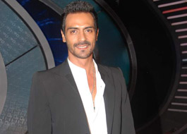 Arjun Rampal keeps low profile post grandmother’s demise Arjun Rampal keeps low profile post grandmother’s demise