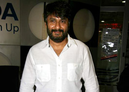 Vivek Agnihotri signs Madhavan for his next film titled Freedom