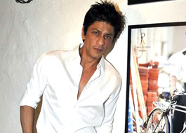 IT department asks SRK to pay tax on his sprawling villa in Dubai